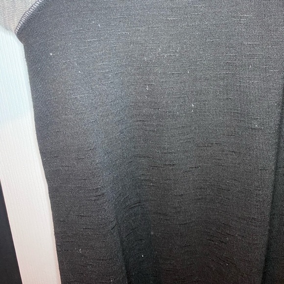 3/$30 sale✨✨ Torrid raglan swing tee - Picture 4 of 4